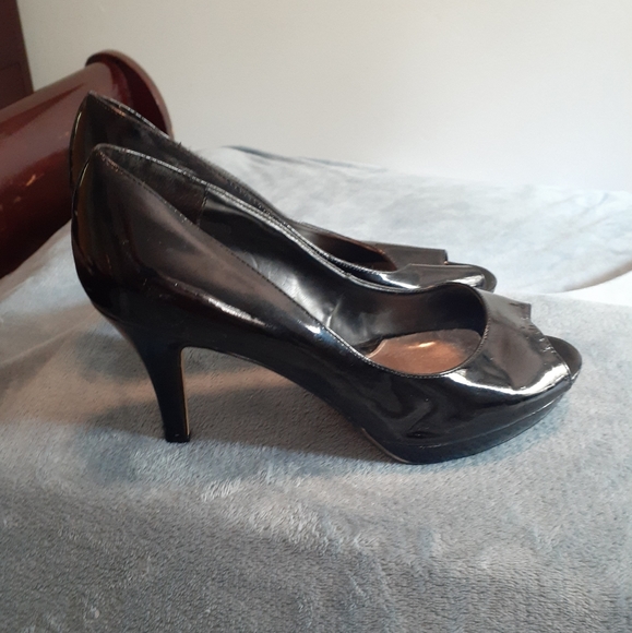 IMPO Patent Platform Heels - Picture 2 of 5